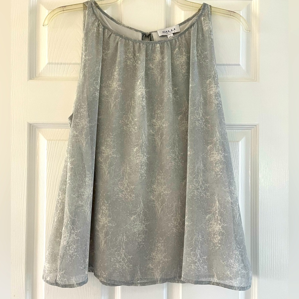 GILLI Beautiful Sleeveless Blouse